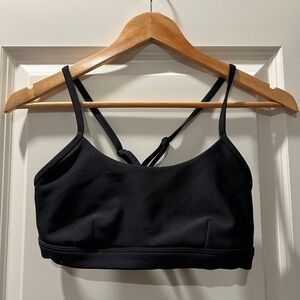 Alo Yoga Airlift Intrigue sports bra